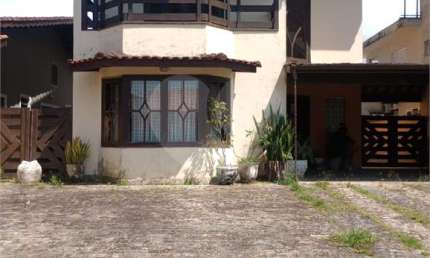 Casa em condomínio fechado com 3 quartos à venda na Avenida Anchieta, Centro, Bertioga