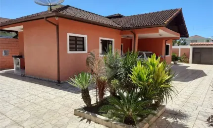 Casa com 3 quartos à venda na Elcio Maria Camargo, Maitinga, Bertioga