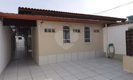 Casa com 2 quartos à venda na Aprovada 106, Jardim Rio da Praia, Bertioga