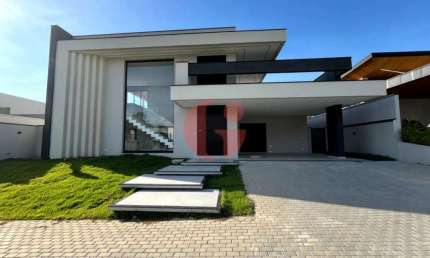 Casa em condomínio para venda com 3 suítes e 4 vagas de garagem com 303m² - Urbanova
