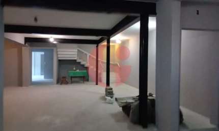 Prédio comercial para locação com 550m² - Jardim das Industrias