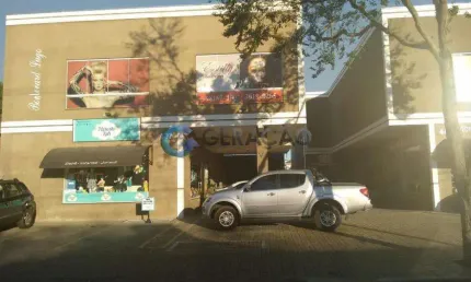 Prédio comercial para venda com 640m² no bairro jardim das industrias