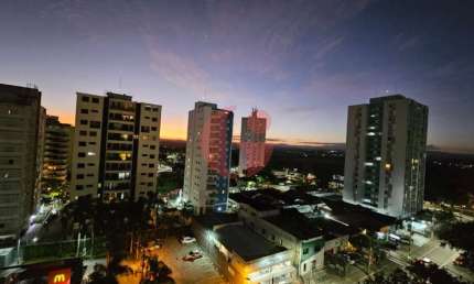 Apartamento de 02 Dorm. sendo 01 Suíte com 92 m² na Vila Adyanna