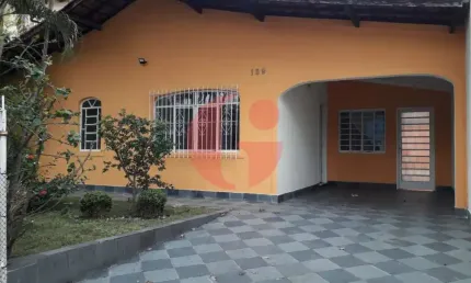Casa para venda com 04 dorms, sendo 01 suíte - 142m² no Jardim das Industrias.