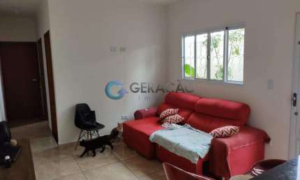 Casa térrea para venda de 03 Dorm. e 01 Suíte - 120m² no Parque Industrial
