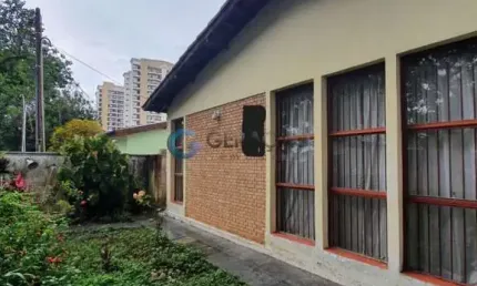 Casa térrea para venda com 03 quartos e 02 vagas de garagem - 161m² no bairro Vila Betânia