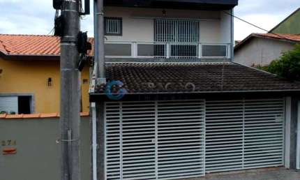 Sobrado para venda de 04 Dorm. e 01 Suíte - 197m² no Bosque dos Ipês
