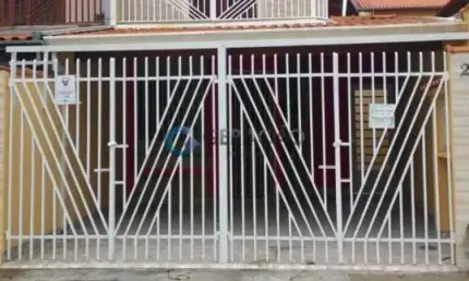 Sobrado para venda de 03 dorm. e 01 suíte - 98m² no bosque dos eucaliptos