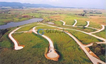 Terreno em condomínio fechado com 1.557,52m² no colinas do parahyba