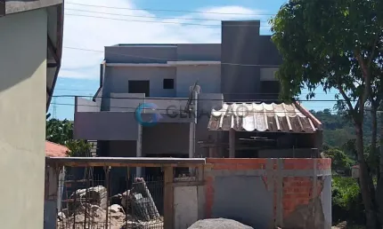 Sobrado de 04 Dorm. e 01 Suíte - 205,00m² no Jardim Nova Flórida | SJC