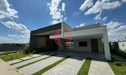 Casa em Condomínio 4 suítes e 4 vagas de garagem com 290m² - Urbanova