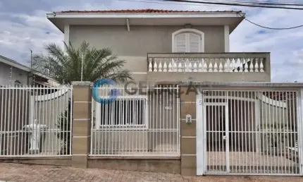 Sobrado para venda de 04 Dorm. e 01 Suíte - 235² na Vila Formosa | Jacareí