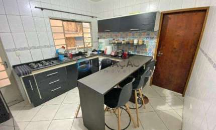 Sobrado para venda de 03 Dorm. e 01 Suíte - 150m² no Jardim Portugal