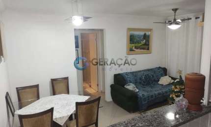 Apartamento para venda com 02 Dorm. e 01 suíte - 54m² no Parque Industrial.