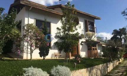 Casa com 366,00m² em terreno de 1.511,00m²  - Recanto Santa Bárbara