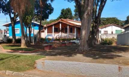 Casa térrea para venda com 3 quartos e 1 suíte - 1.113m² no bairro Bom Retiro