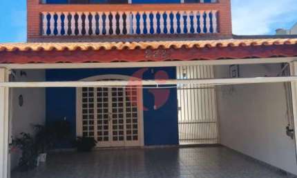 Sobrado para venda e locação com 5 quartos e 1 suíte - 227,70m² no Bosque dos Ipês
