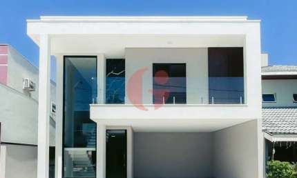 Casa/sobrado em condomínio para venda e locação com 3 suítes e 4 vagas de garagem com 200m² - Jacareí