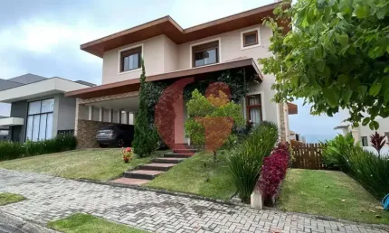 Casa/sobrado em condomínio para venda com 04 suítes - 380m² no Urbanova.