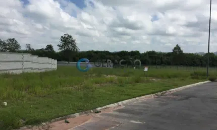 Terreno 1.180,00m² em condomínio fechado  - Colinas do Paratehy Norte
