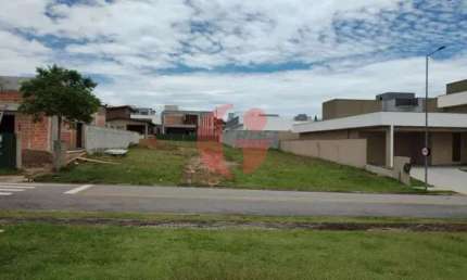 Terreno em condomínio para venda com 600m² - Urbanova
