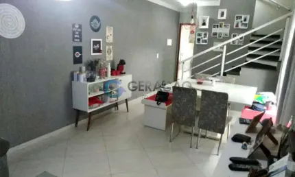 Casa com 3 quartos à venda na Rua Pitangueiras, 70, Jardim das Indústrias, São José dos Campos