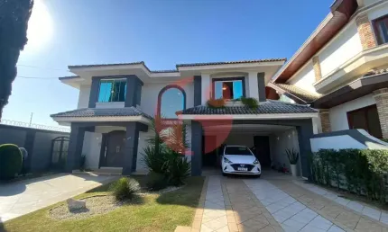 Casa/sobrado para venda com 4 quartos e piscina com 440m² - Jardim Aquarius