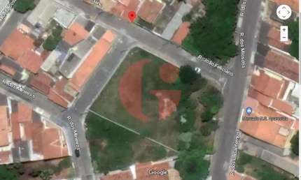 Terreno de esquina para venda com 1.500m² - Jardim Bela Vista Jacareí
