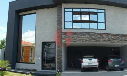 Casa/sobrado para venda com 4 suítes e 2 vagas de garagem com 400m² - Urbanova