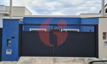 Casa para venda com 03 Dorm. e 01 suíte - 110m² em Jacareí