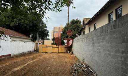Terreno comercial para venda e locação com 300m² no bairro Jardim Maringá