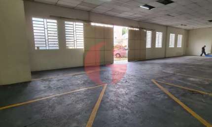 Galpão comercial para locação - 300m³ no Centro de São José dos Campos