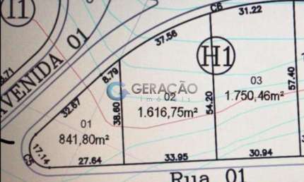 Lote Comercial de 1.000,00m² no Condomínio Reserva do Paratehy