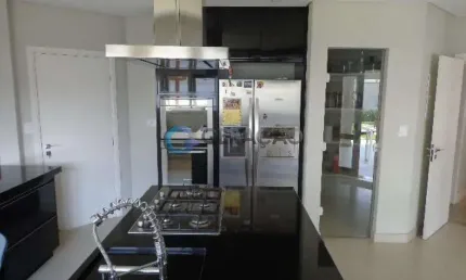 Sobrado em condomínio para venda e locação com 04 quartos e 05 banheiros - 380m² no bairro Jardim Aquarius