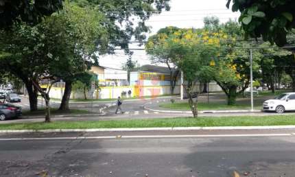 Salão comercial para locação com 60m² no bairro Jardim das Industrias