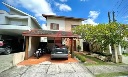 Casa em condomínio para venda com 03 quartos e 02 vagas de garagem - 165,51m² no bairro urbanova