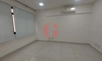 Sala comercial para locação com 32m² no bairro Jardim Aquarius