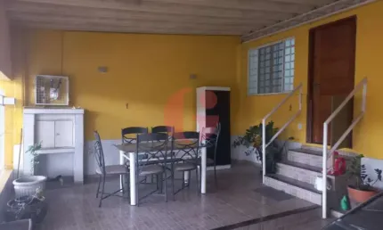Casa para venda com 2 quartos e 2 vagas de garagem (com edícula) - 125m² no bairro Residencial Sol Nascente