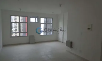 Sala comercial para venda com 38m² no bairro Jardim Aquarius