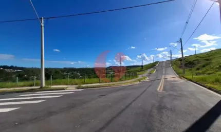 Terreno em condomínio fechado para venda com 250m² no bairro Putim