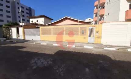 Casa para venda com 03 quartos e 02 vagas de garagem - 120m² em Indaiá - Caraguatatuba-SP