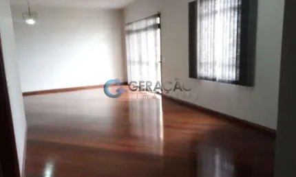 Apartamento para locação com 03 quartos e 01 suíte - 130m² no bairro Vila Ema