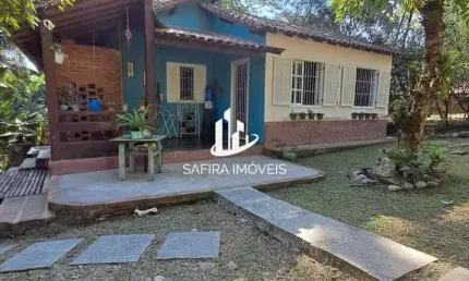 Casa à venda no bairro Jardim Martineli - Itatiaia/RJ