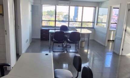 Locação Sala Comercial no Centro de Suzano - Edifício Arupati