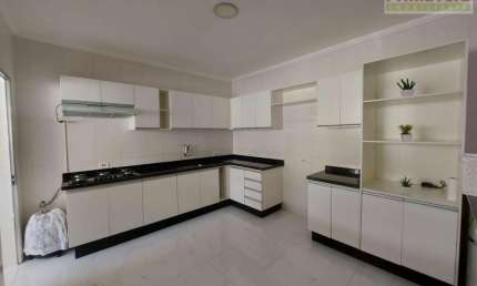 Casa à venda na Rua Itambé, Jardim Piatã A, Mogi das Cruzes