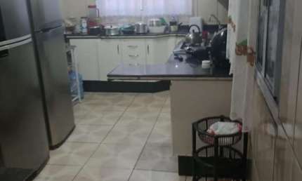 Casa para Venda em Fernandópolis, Conjunto Habitacional Bernardo Pessuto, 2 dormitórios, 1 suíte, 3 banheiros, 3 vagas