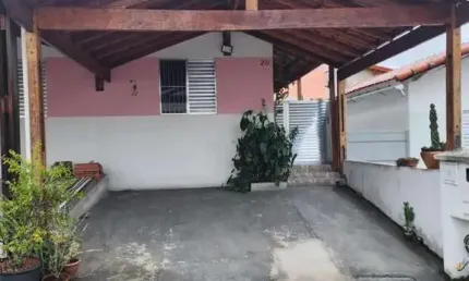 Casa em Condomínio para Venda em Itaquaquecetuba, Vila Ursulina, 2 dormitórios, 1 banheiro, 2 vagas
