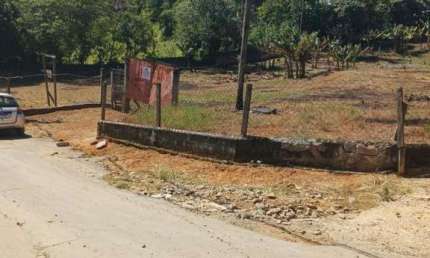 Terreno à venda na Rua Minho, Chácara Cuiabá, Itaquaquecetuba