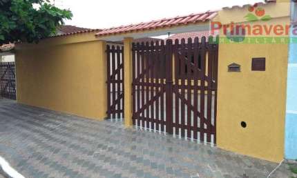 Casa na Praia para Venda em Itanhaém, Jardim Suarão (Praia), 2 dormitórios, 2 banheiros, 8 vagas