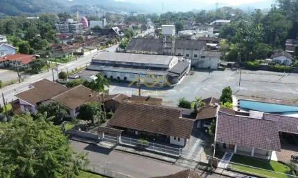 Casa com 4 quartos à venda no centro, pomerode , 193 m2 por r$ 850.000